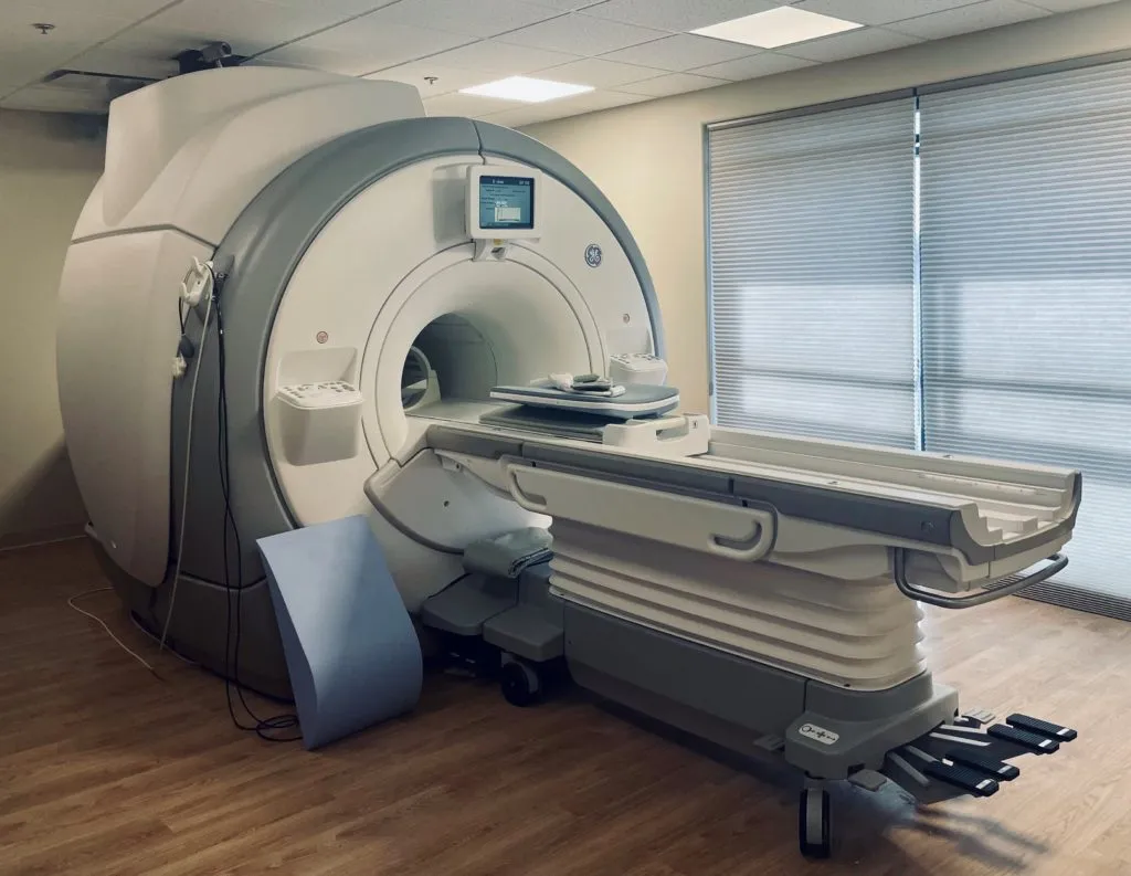 MRI Scan at Kansal Diagnostic Centre, Amritsar